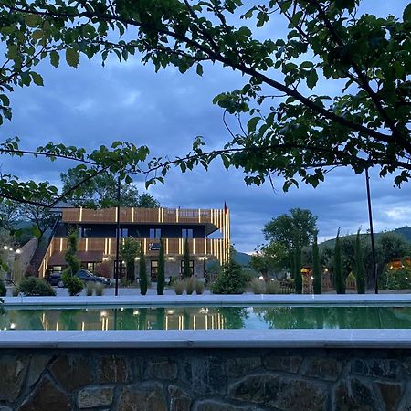 Hotel Restaurant Natyra E Qete Lezhe Exterior photo